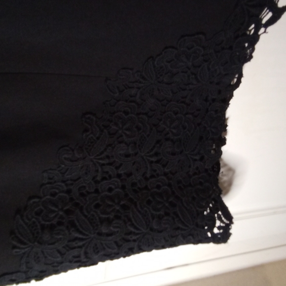 Elie Tahari Black Shift Sleeveless Dress with Lace Size 4 - Picture 11 of 11